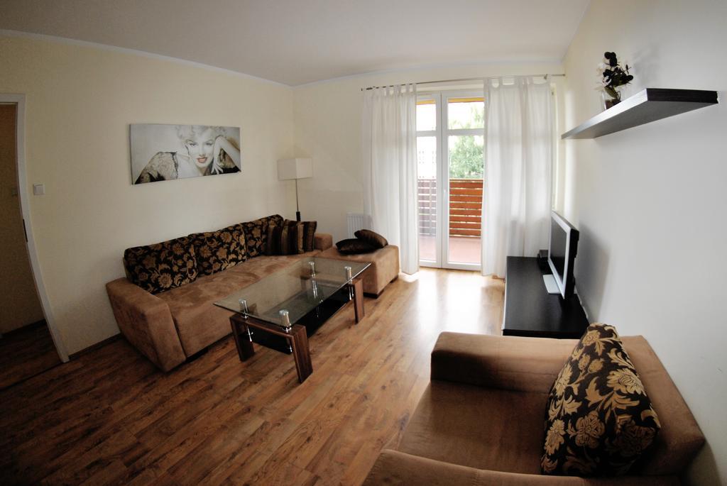 Royal Apartments - Apartamenty Jagielly Wroclaw Oda fotoğraf