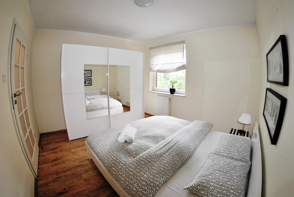 Royal Apartments - Apartamenty Jagielly Wroclaw Oda fotoğraf